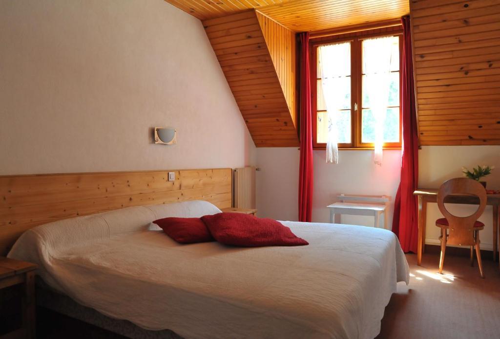 Hotel-Residence Les Volcans Murol Room photo